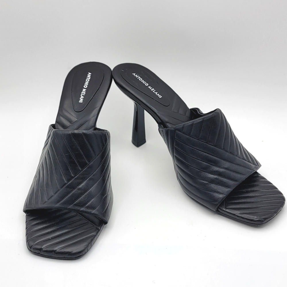 Antonio Melani "Mazie" Leather Slip On Heel Size‎ 8.5